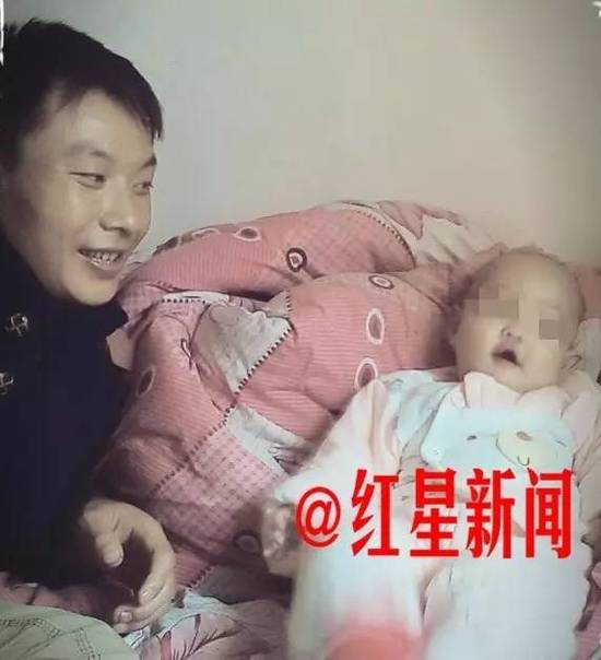 黄芸和赵明东有了一个女儿 图由受访者提供
