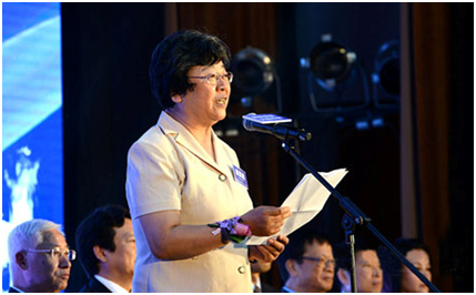 清华校歌在港唱响 庆祝香港回归20周年文化交