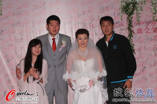 (莫科与周雅菲婚礼)