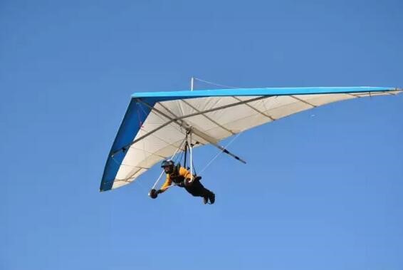 蜻蜓飞机教练带飞,双人滑翔翼教练带飞.