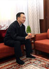 温总理20张便装照感动中国