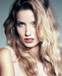 Annabelle Wallis