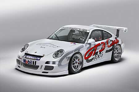 Porsche推出实力强劲的Carrera Cup Asia战车