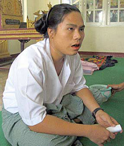 缅甸女一夜变男人长出男性生殖器乳房消失图