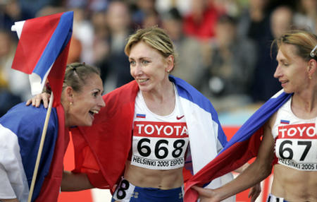 图文：俄罗斯揽女子1500米前三