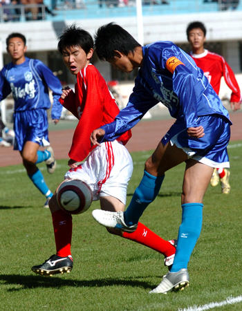 圖文:全國u17足球聯賽賽況 天津1-0陝西國力