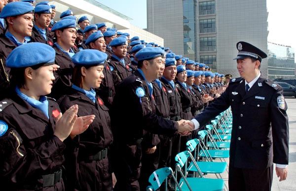 公安部第三期維和警察防暴隊開學典禮舉行/圖