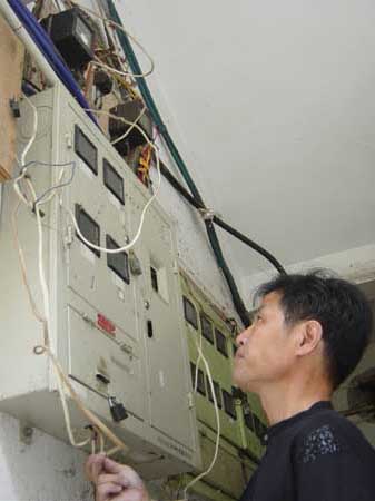 商家電費飆升 物業偷電?(圖)