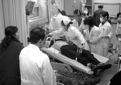 首钢煤气泄漏9人中毒死亡(图)