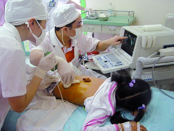 儿童尿道镜检查图片