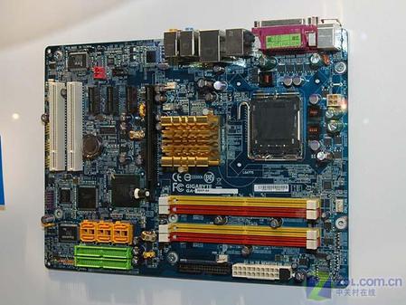װ Intel P965  ICH8R  GIGABYTE ġ GA-965 P- S4 ƷԷͼ򵥵Ĺװ 8 ch ¼ Gigabit Ethernet  IEEE 1394  DualBIOS 