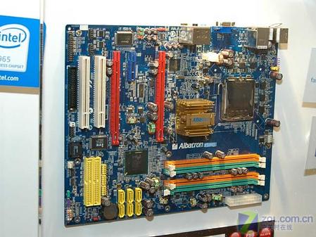 װ Intel Q965  ICH8  Albatron ġ PXQ965 Ȼ Intel Q965 װزƷ DDR2-800 ֧Ԯ