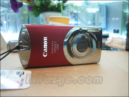 IXUS i Zoom