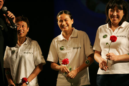 赵丽红在活动现场9月21日下午,曾在1999年女足世界杯中美决赛上首发