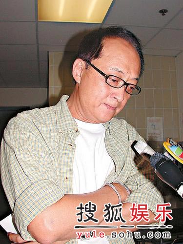 鲍方病逝享年84岁女儿鲍起静未及送终变泪人