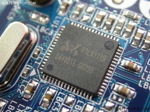 4M/65nm/2.8G Intel 5000Ԫ˫