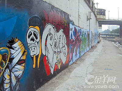 涂鸦(graffiti):与街舞,饶舌,dj并列为街头文化(hiphop)四大元素