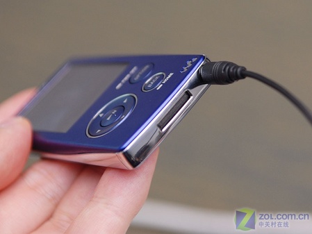 WALKMAN A800 