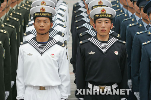 這是海軍水兵服.