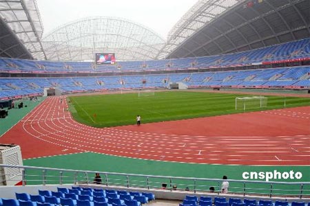 图文：沈阳警方备战奥运足球测试赛 体育场全景