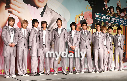 SuperJuniorĻ