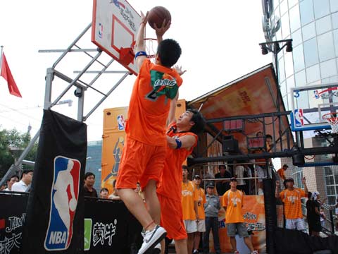 搜狐国际篮球比赛用球,国际篮球比赛用球和nba篮球的区别