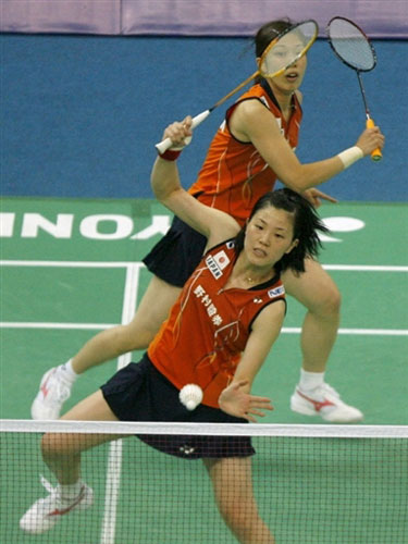 图文：[羽毛球]日本女双选手晋级 赛事正酣