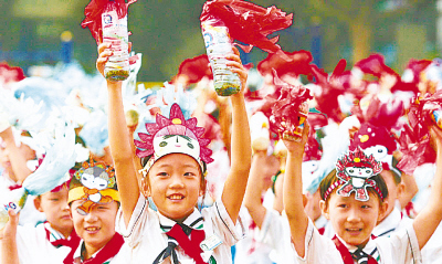 放飞心愿 祝福奥运(组图)