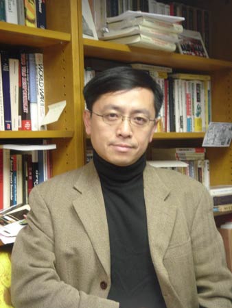 华裔学者杨大庆