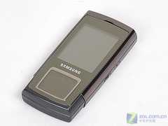 导航键变成了显示屏 三星E950跌破2000 