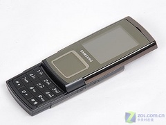 导航键变成了显示屏 三星E950跌破2000 