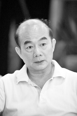 省社科院社会与人口研究所所长郑梓桢。