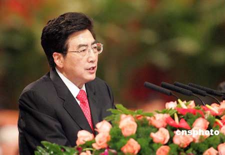 1月20日，北京市第十三届人大一次会议开幕，代市长郭金龙在会上作政府工作报告。 中新社发 张宇 摄