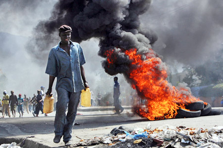 海地战乱图片