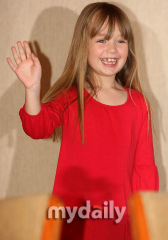 Connie Talbot-01