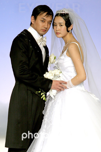 李真旭结婚图片