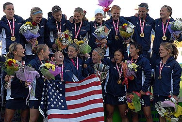 夺得奥运资格的美国姑娘们