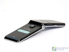 3G时尚概念翻盖机 索尼爱立信Z770i评测 