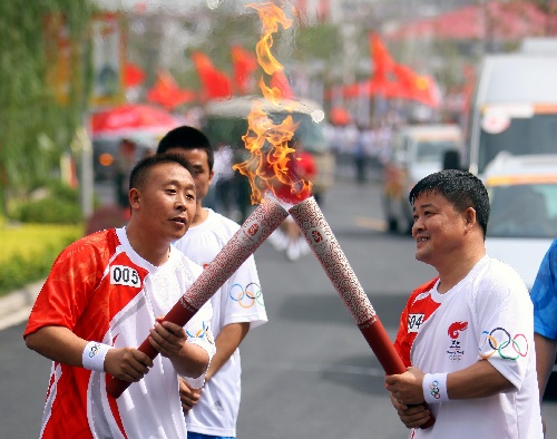 绩溪姚民和最近老婆图片