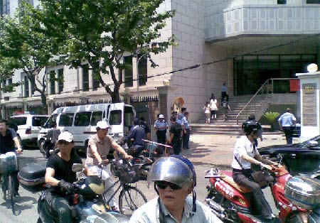 上海发生暴力袭警案5名民警牺牲组图