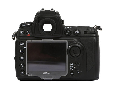 ῵D700 