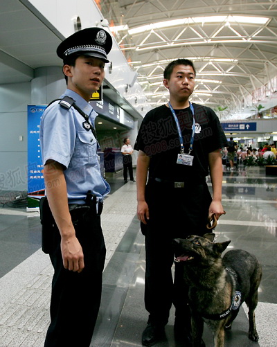 7月20日起,中国民航局将在首都机场等部分国内机场实施特别检查工作