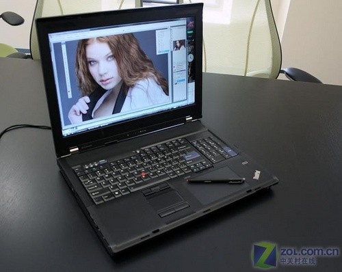 ߴThinkPad W700ưƶվ 