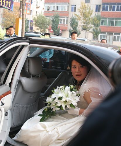 中国人娶车臣女人图片