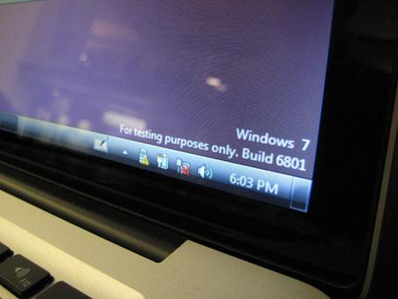 MacBook ProWindows 7