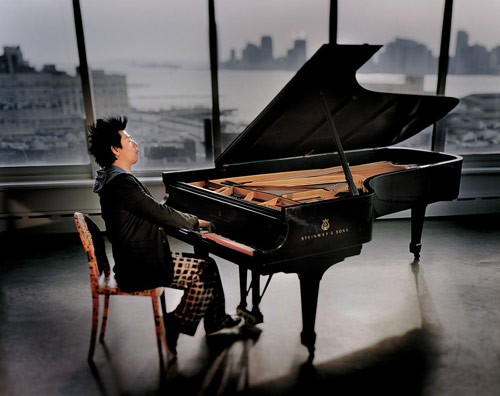 图:世界钢琴王子郎朗精美写真