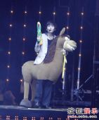 SJ上海个唱丽旭篇： 演唱会-骑着木马出场
