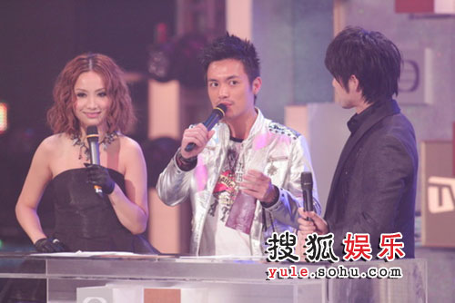 TVB8佱ֳͼƬ ݳ񽱸