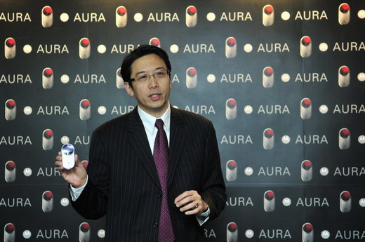 售价14888元 摩托罗拉奢华手机aura北京发布