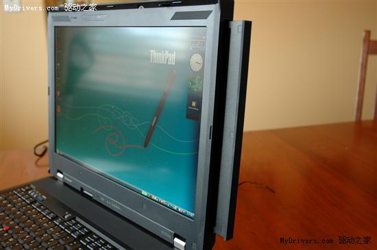 ˫ʼǱThinkPad W700dsʵͼ